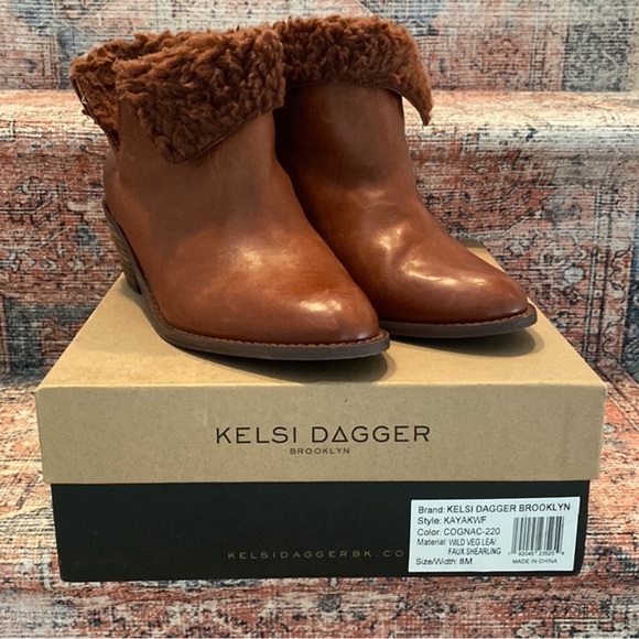 Kelsi Dagger Kayak fold over bootie 8 - Picture 2 of 8